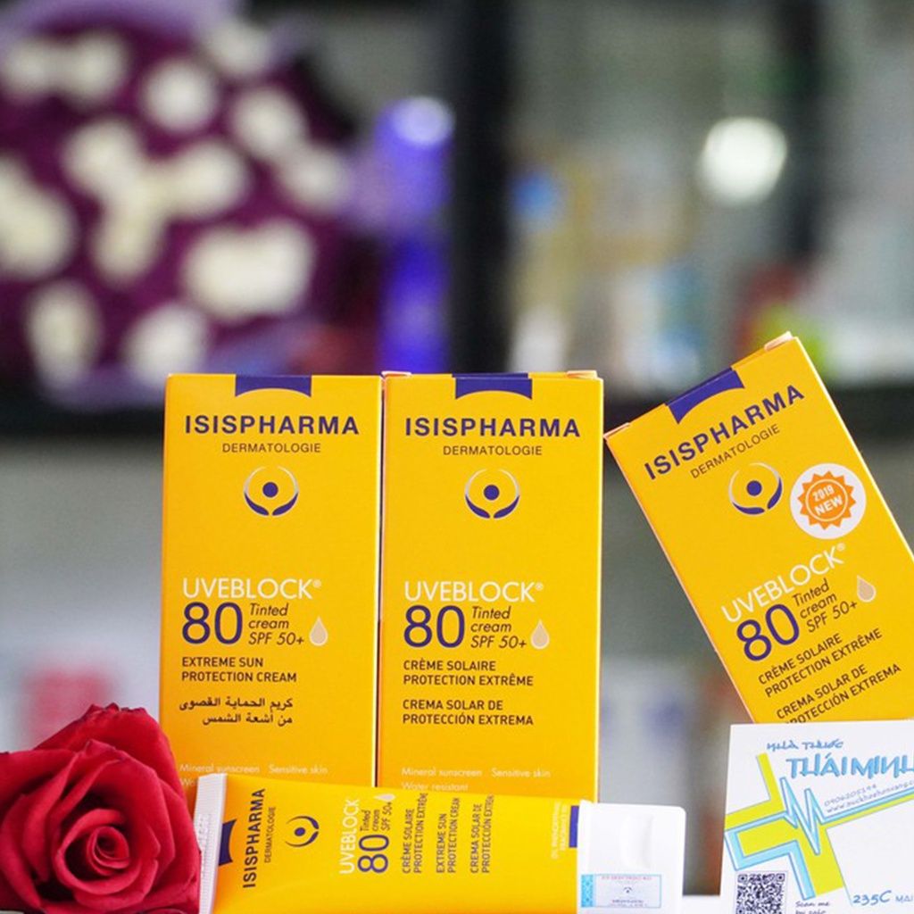 Kem Chống Nắng Bảo Vệ Cho Da Thường Isis Pharma Uveblock Tinted SPF80+ 40ml (Có Màu)