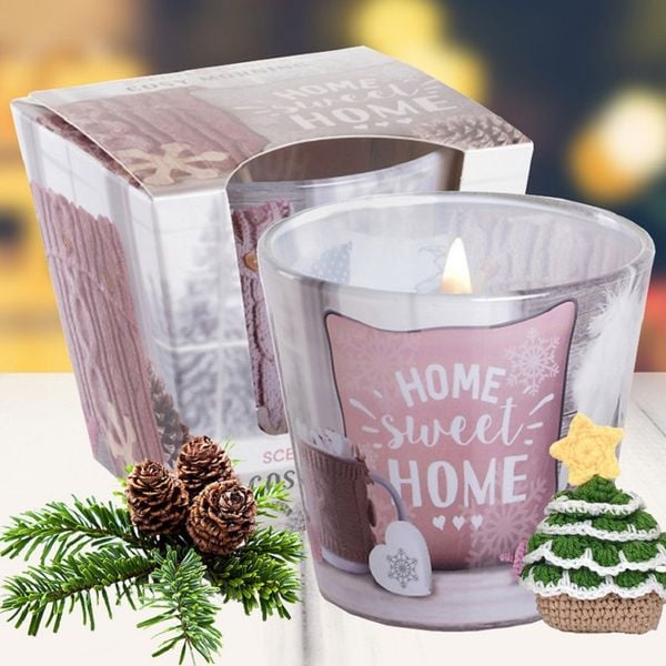 Ly nến thơm Bartek Candles BAT8599 Christmas Home Sweet Home 115g (Hương thông, len)