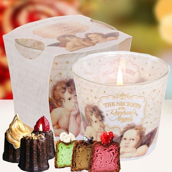 Ly nến thơm Bartek Candles BAT9086 Christmas Spice Angels 115g (Hương bánh Canele Pháp)