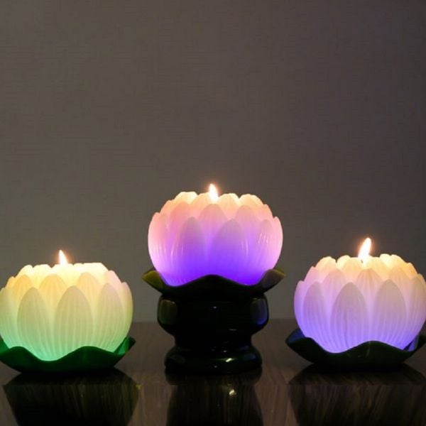 Nến thơm hoa sen lớn đổi màu đèn LED EDC0436