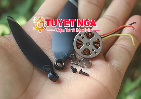 1503 Động Cơ Không Chổi Than Kèm Cánh Quạt 2500Kv