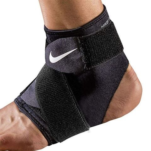 Băng cổ chân Nike Pro Ankle Wrap 2.0 Black/Red (NW07020)