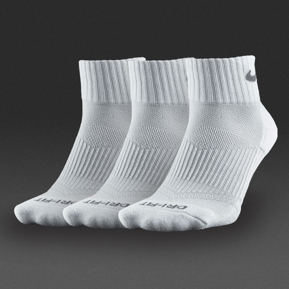 nike half cushion socks