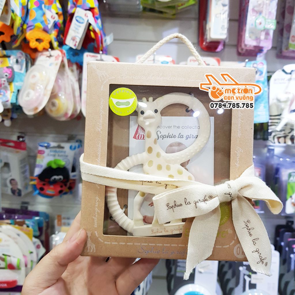 Ngậm nướu hươu cao cổ Sophie la Girafe