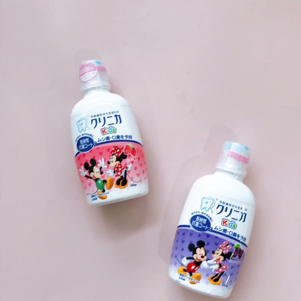 Nước súc miệng Nhật Lion vị Dâu 250ml (3 tuổi+)