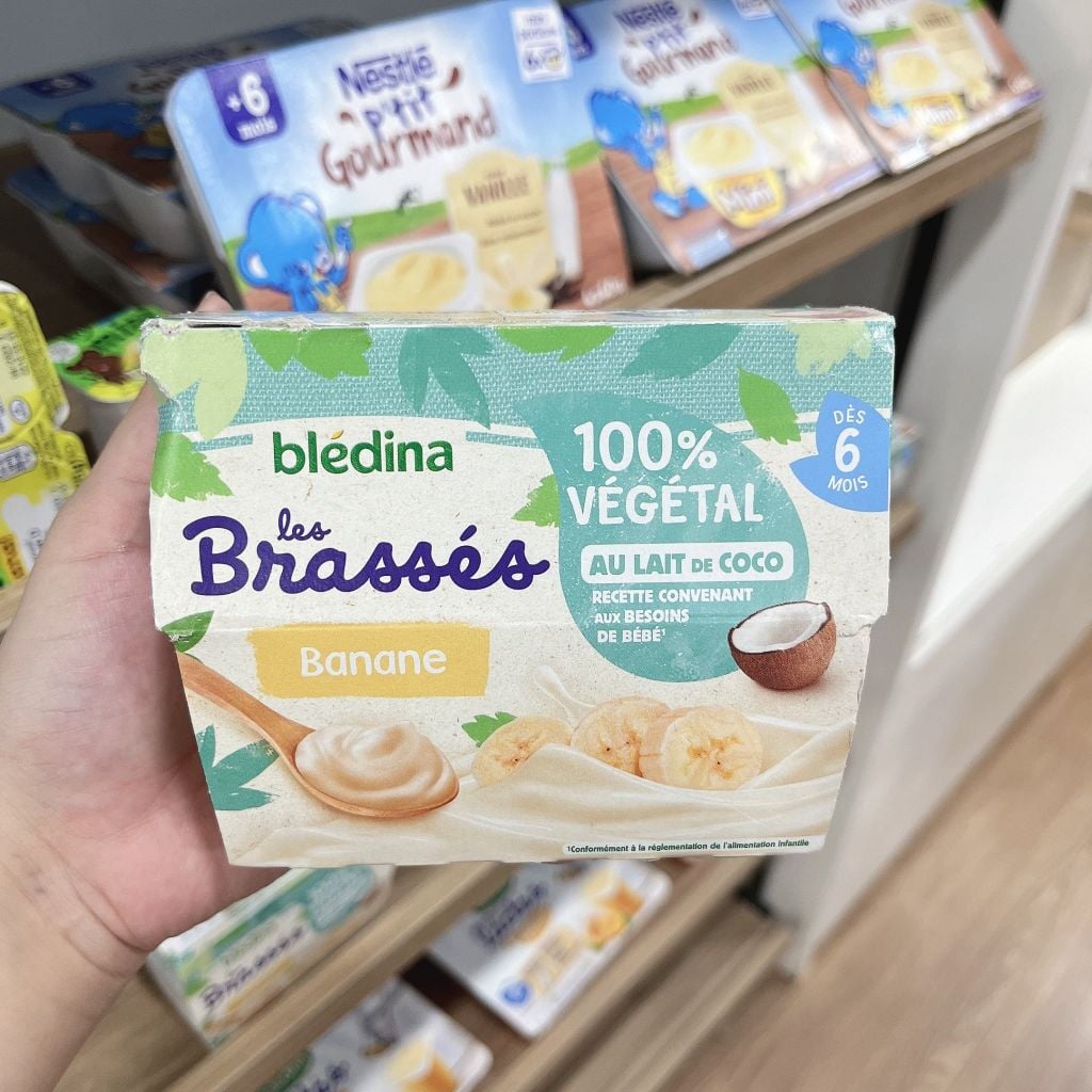 Tráng miệng Bledina vị chuối, dừa 95gx4 (6 tháng+)