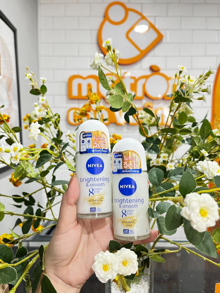 Lăn nách khử mùi Nivea Vitamin C trắng da cho nữ 50ml - Thái lan
