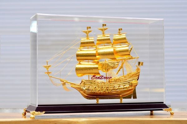 Thuyền buồm mạ Vàng 24K - M1
