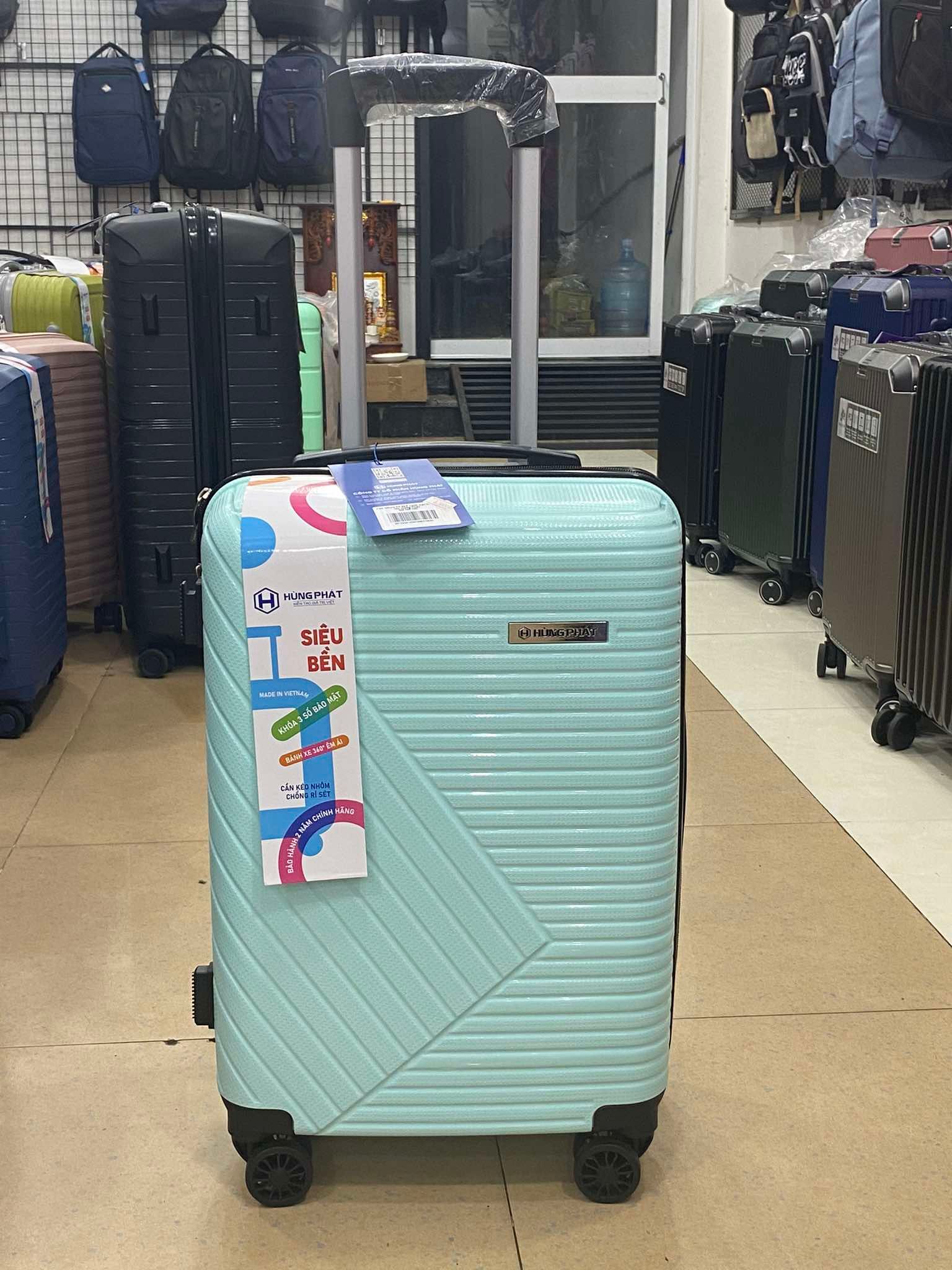 Vali Chống Bể 100% PP 668 Size 20 Xanh Bạc hà