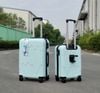 Vali kéo 230 Size 20 Màu Bạc Hà