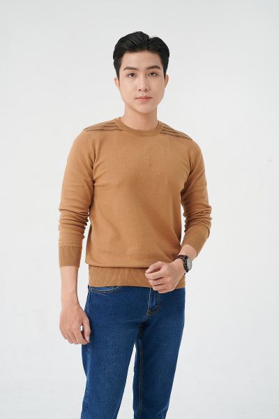 Gợi ý bạn các kiểu áo len nam đẹp khi mùa đông về