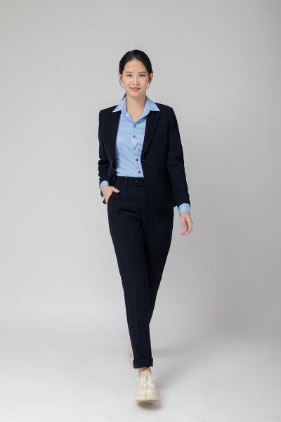 Các mẫu đồng phục công sở mới đang được ưa chuộng nhất