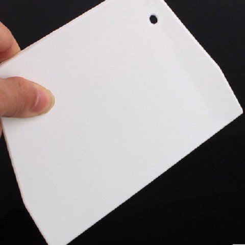 Miếng cắt bột nhựa nhỏ