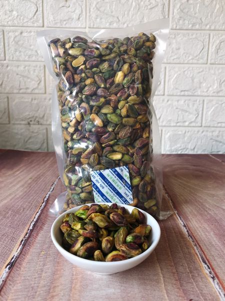 Hạt dẻ cười tách vỏ - 1kg/ thùng 12kg