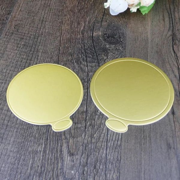 Đế lót bánh mousse tròn 100cái