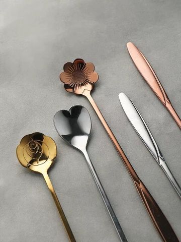 Muỗng inox trang trí