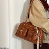 Túi xách BC2 chữ nhật kèm charm TX1142 / 29x16 / NÂU ( M27 )