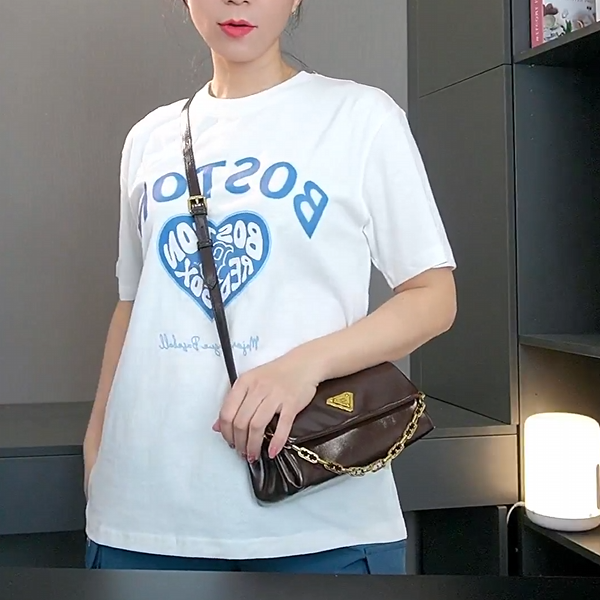 Túi xách Chio'&2nd chữ nhật CĐC kèm charm xích / 20x10 / NÂU