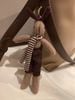 Túi xách A18 Chio.'2nd charm thỏ / m29 đ23 c24 / NÂU
