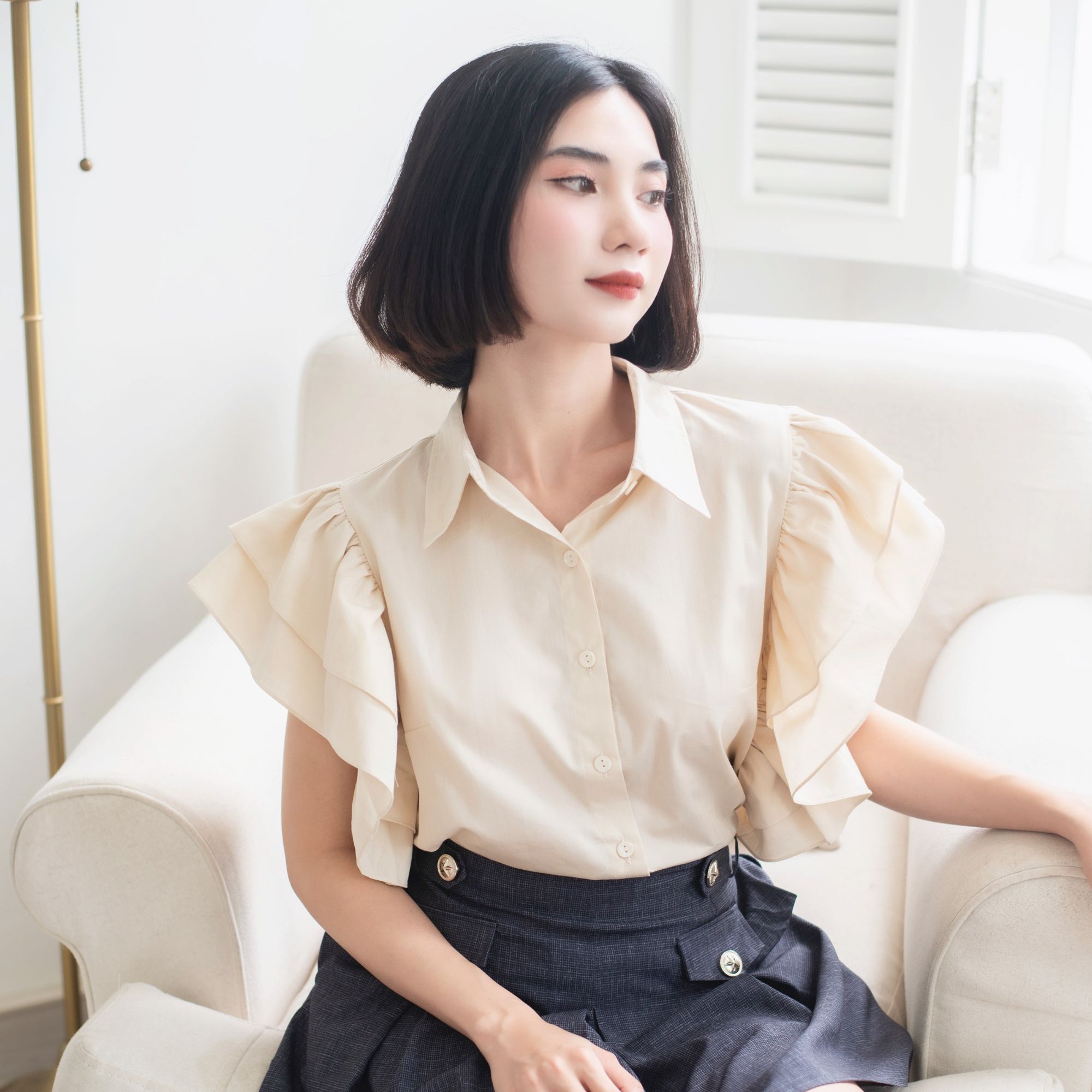 5 kiểu Áo sơ mi nữ Hàn Quốc đáng mua tại KK Fashion #26 5 kiểu Áo sơ mi nữ Hàn Quốc đáng mua tại KK Fashion