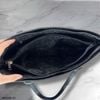 Túi B228D Totebag phom cánh dơi khoác vai vải dạ phối da XK1038 / m38 đ34 c26 / ĐEN