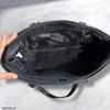 Túi Totebag XK1110 phom cánh dơi khoác vai vân chữ nổi H10 / m40 đ33 c29 / ĐEN