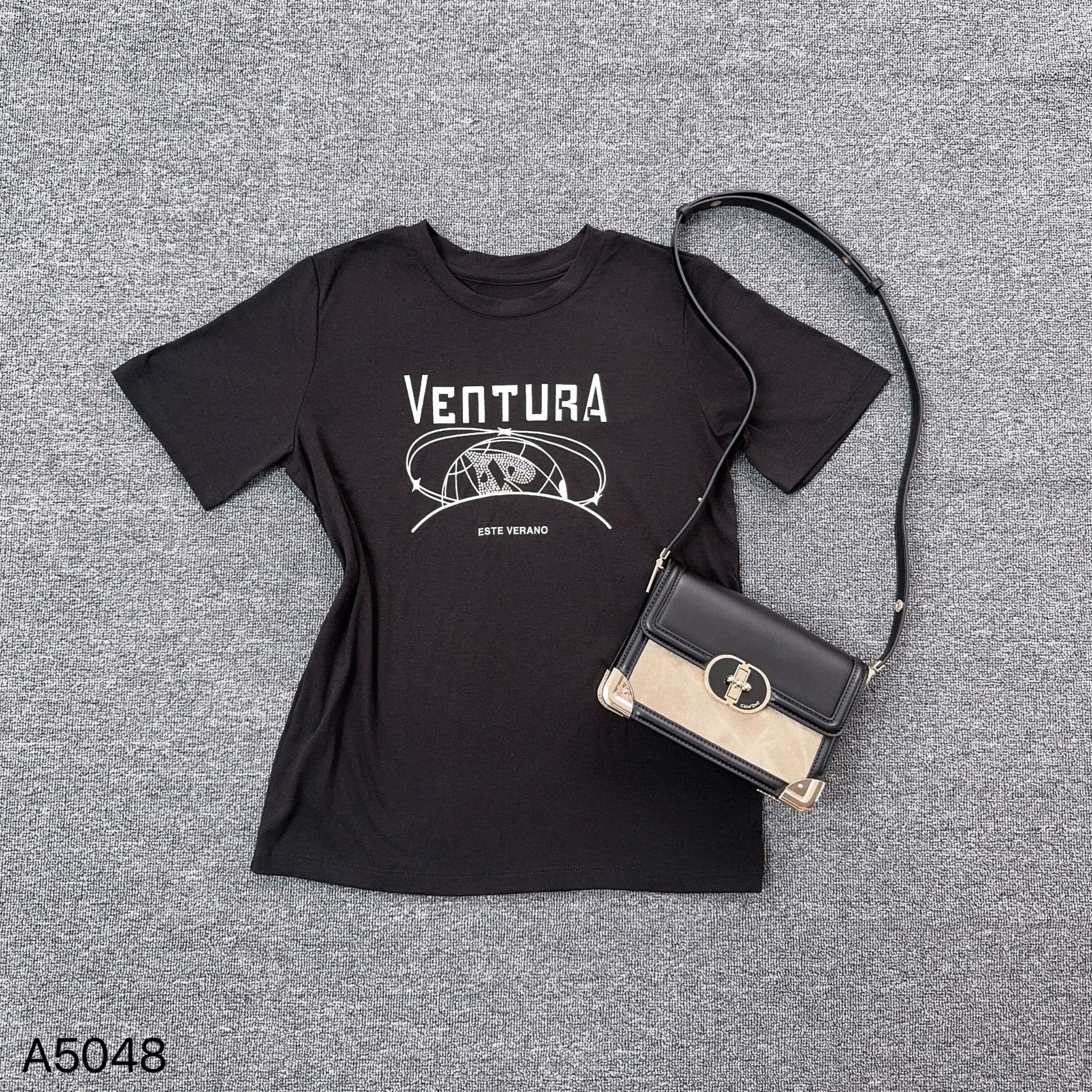 Áo thun xuất Hàn B3 / Free size / Đen họa tiết