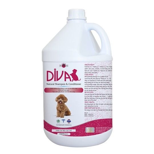 Sữa tắm chó mèo DIVA Hồng 4L