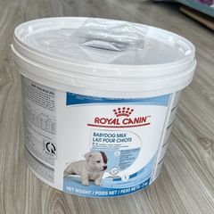 Thùng Royal Canin đựng thức ăn, đồ dùng