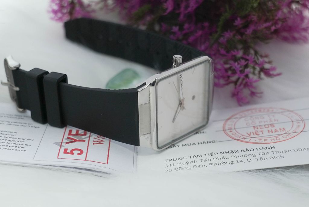 Đồng Hồ Nam Chính Hãng Neos N-40704M Sapphire Dây Nhựa