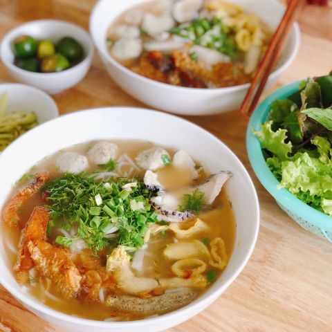  Bún cá TOH (đặc biệt) 