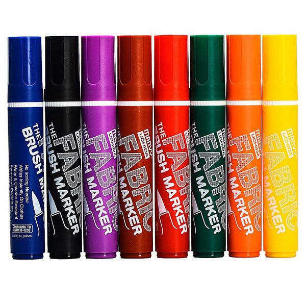 Bộ 8 bút vẽ trên vải Marvy Uchida 722S (8 màu mực)
