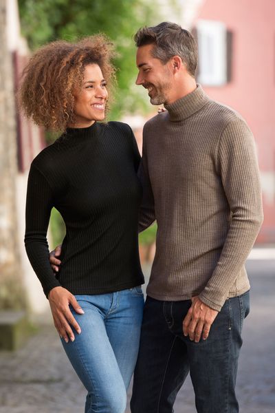  ENGEL Áo cổ lọ dài tay tay nam 70% Merino wool 30% Silk Black 