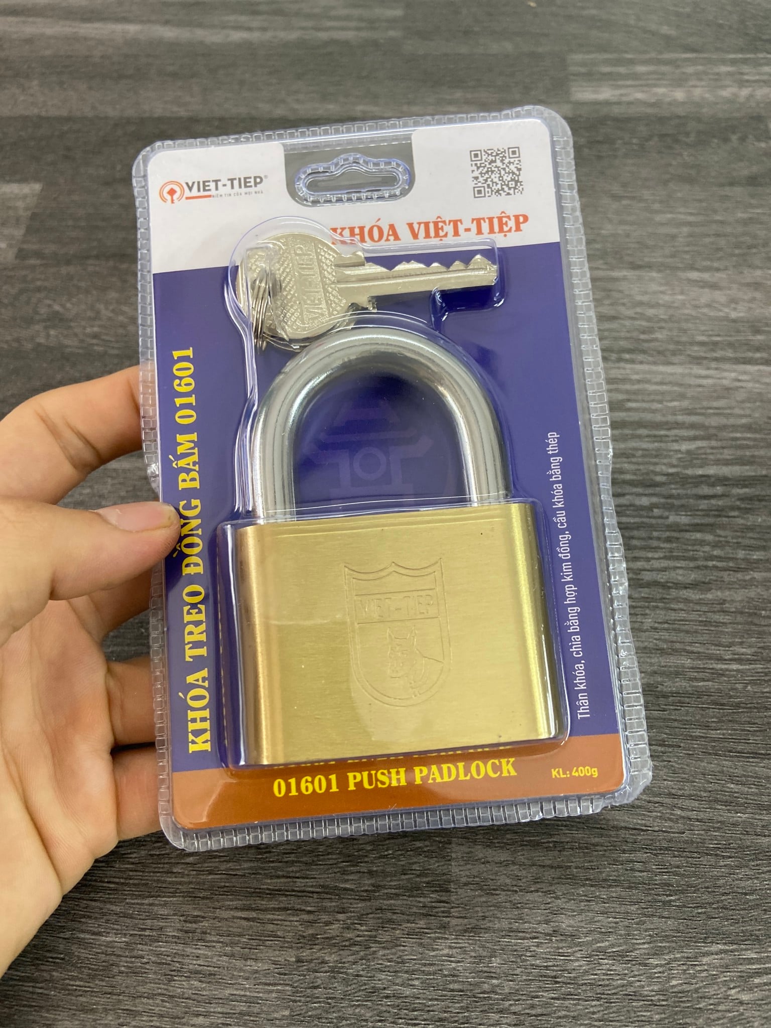 KHÓA MÓC TREO ĐỒNG BẤM VIỆT TIỆP 01624 CÀNG DÀI TIỆN DỤNG