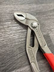 180mm Kìm mỏ quạ KNIPEX 87 01 180