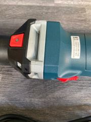 Máy mài thẳng Bosch GGS 30 LS 06012B50K0
