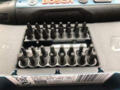 Máy vặn vít dùng pin 32 mũi BOSCH GO 2 (06019H2181)