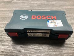 Máy vặn vít dùng pin 32 mũi BOSCH GO 2 (06019H2181)