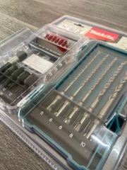 BỘ MŨI KHOAN VÀ MŨI VÍT(18 CÁI) Makita E-07082
