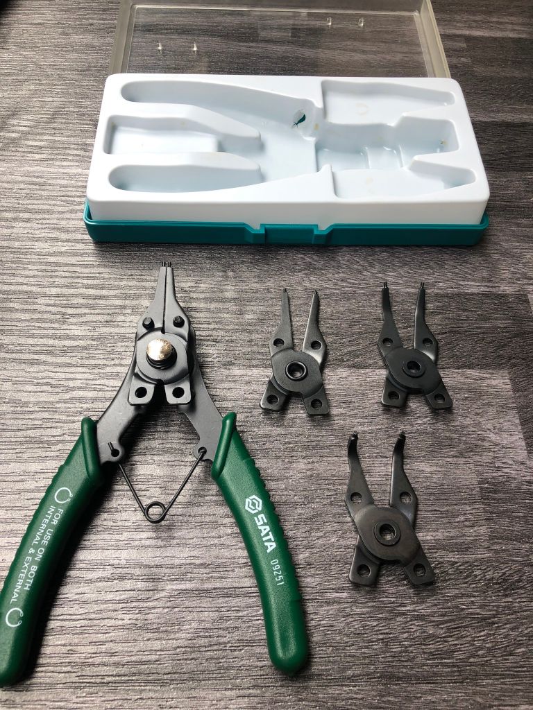 Bộ kiềm mở phe 5 chi tiết Sata 09251