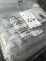 Chổi than máy mài góc E64 Bosch 1619P11715