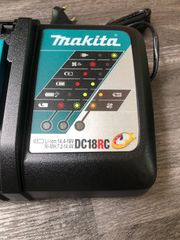 Sạc nhanh 14.4-18V Makita DC18RC (nguồn 220V) 195584-2