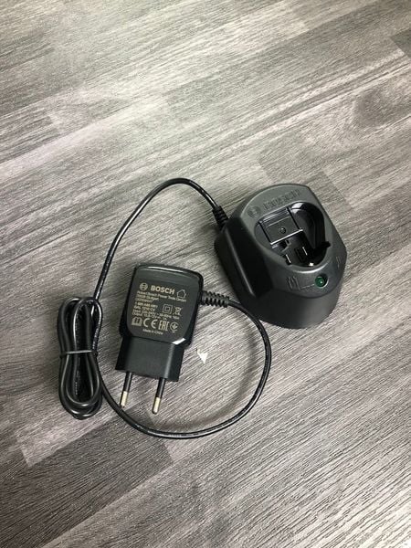 Sạc 12V GSR/GSB 120-Li Bosch 1600A00HR1