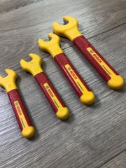 Bộ cờ lê cách điện VDE 4 món Bosch 1600A02NE8