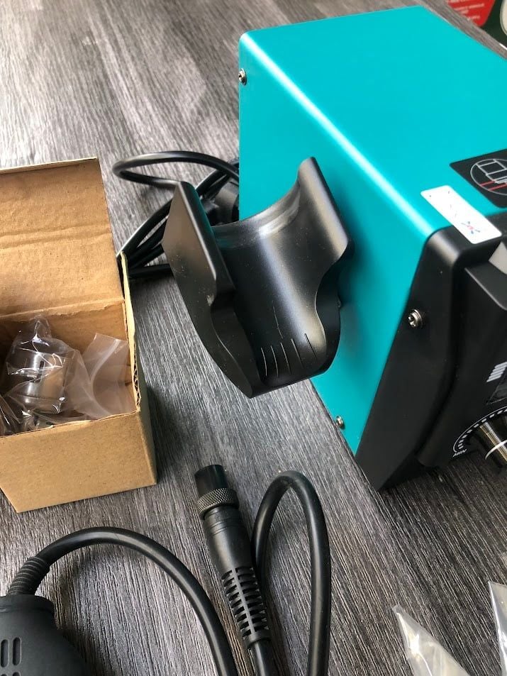 Máy khò chỉnh nhiệt Yihua 959D-II (700W)