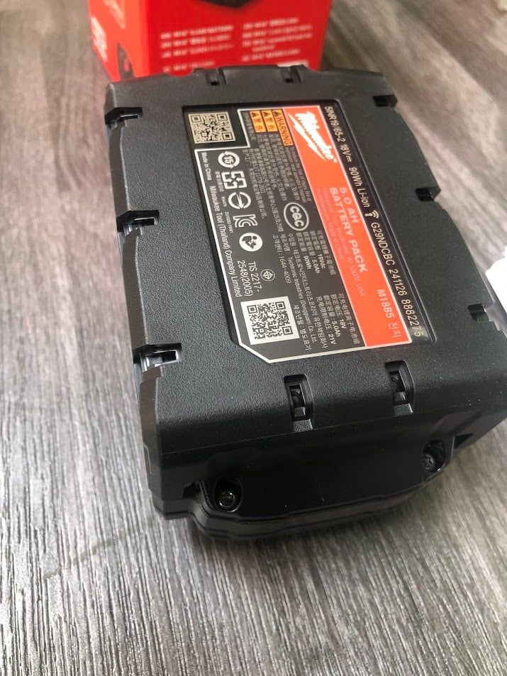 Pin 18V 5.0Ah Milwaukee