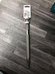 17 x 280mm Mũi đục nhọn Bosch 2608684884