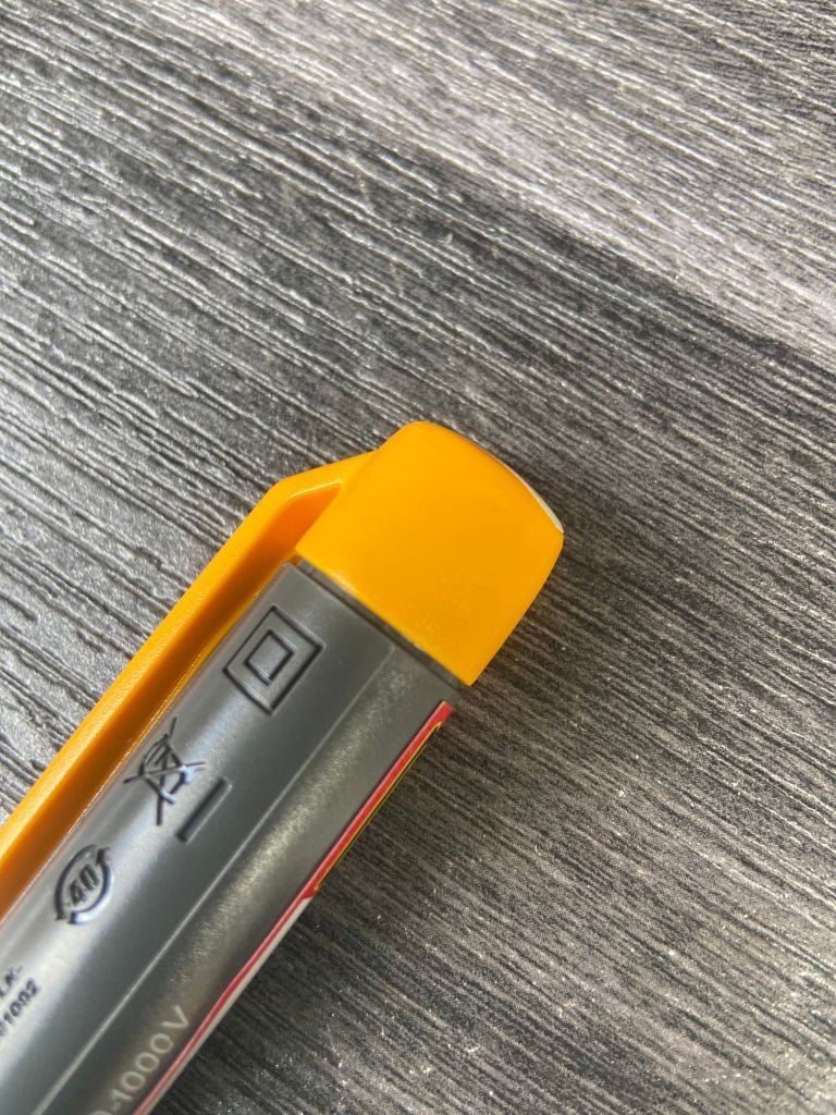 Dụng cụ kiểm tra điện áp Fluke 2AC