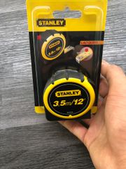 3.5m Thước cuộn thép bọc cao su Stanley 30-611L