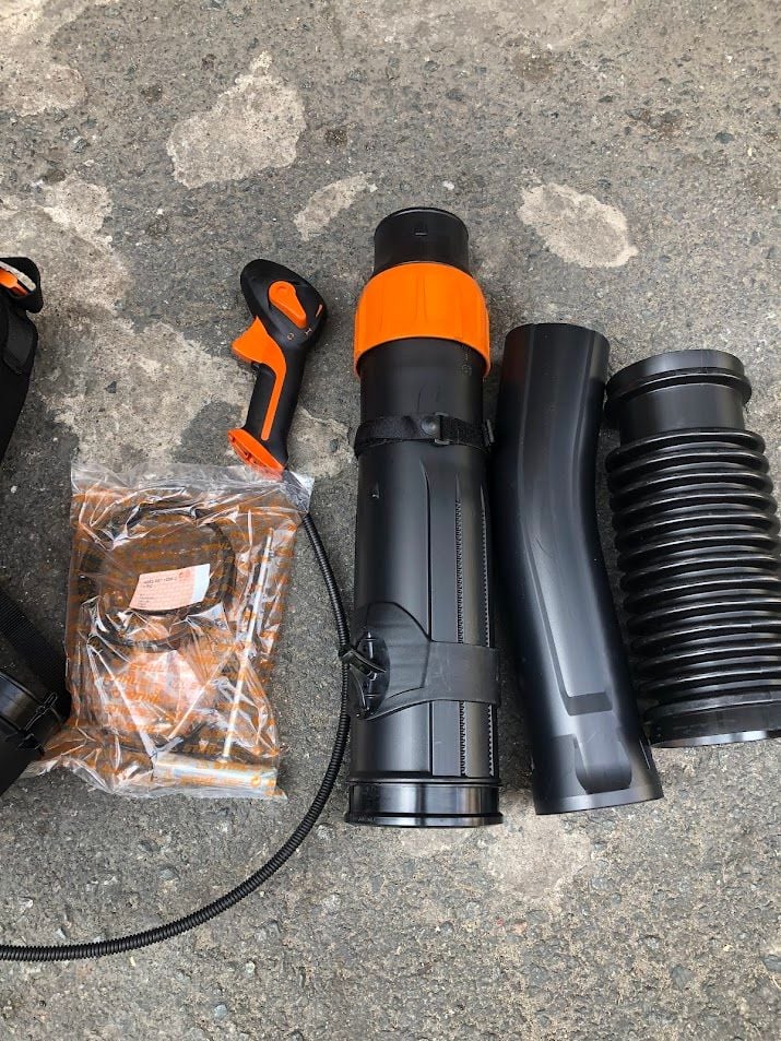 Máy thổi lá STIHL BR700